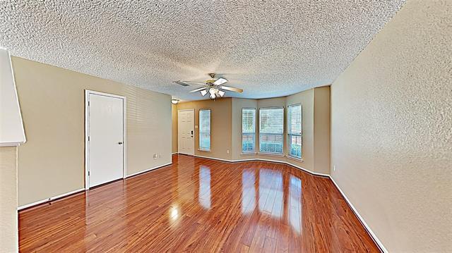 Building Photo - 5705 Giddyup Ln