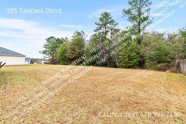 Building Photo - 105 Tahoma Dr