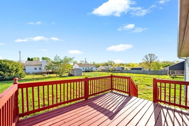 Building Photo - 521 Gainey Dr