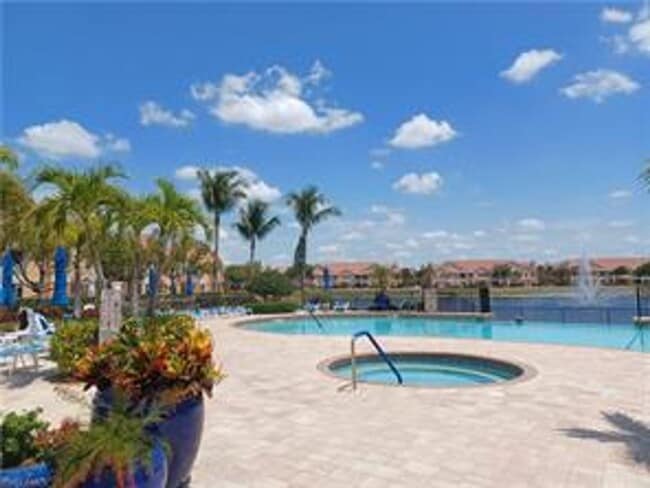 Building Photo - Beautiful 3-Bedroom Condo with 2-Car Garag...