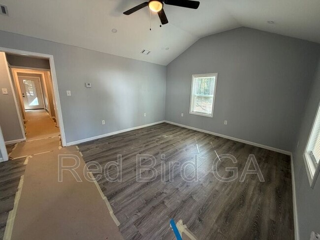 Building Photo - 311 Hunter St