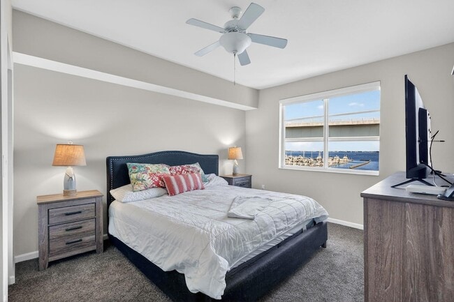 Building Photo - 415 NW Flagler Ave