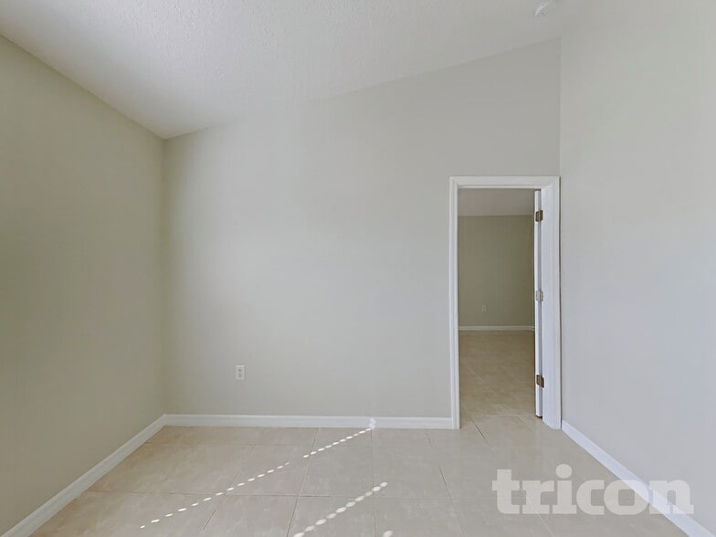 Building Photo - 311 Ferrara Ct