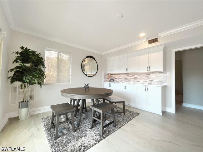 Building Photo - 110 June Ct