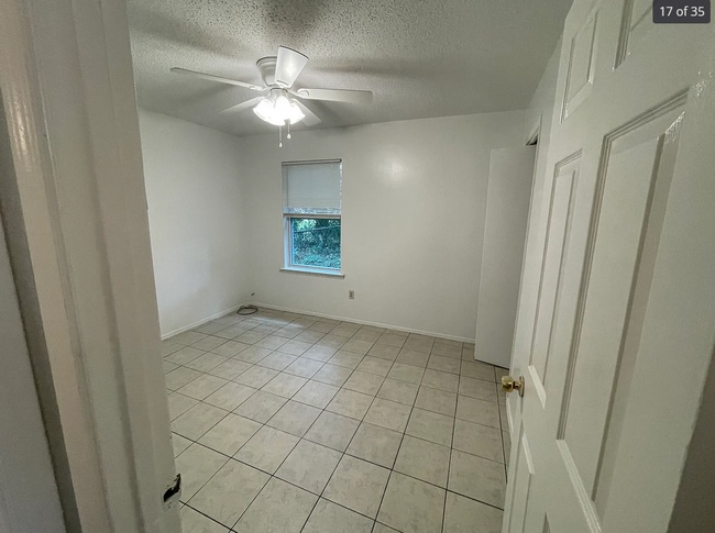 Building Photo - 6832 Tiki Ln