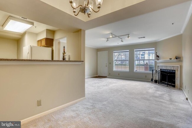 Building Photo - 5821 Inman Park Cir