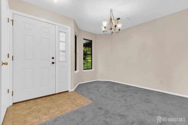 Building Photo - 2101 Bayhead Dr