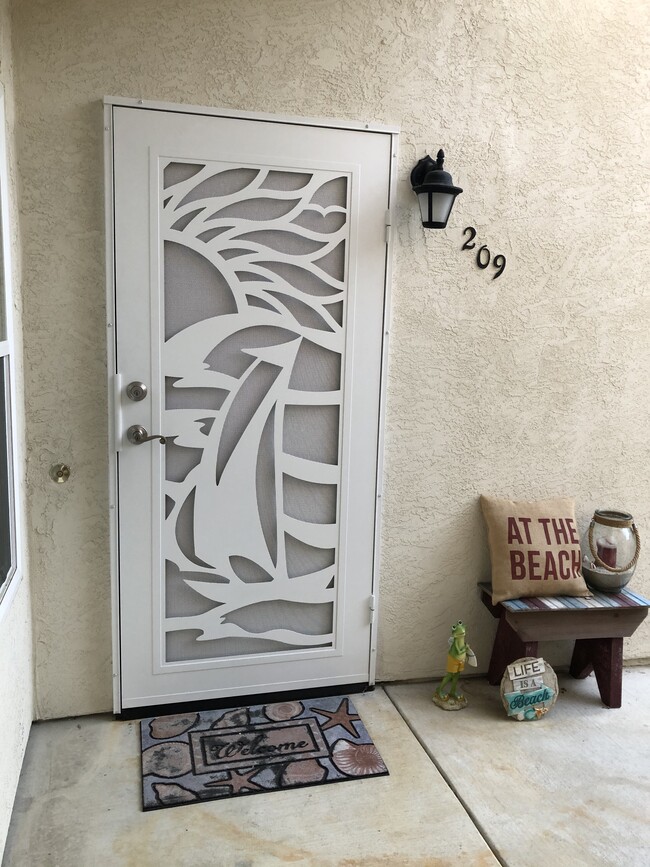 Beautiful NEW Entry Door - 555 Lands End Way