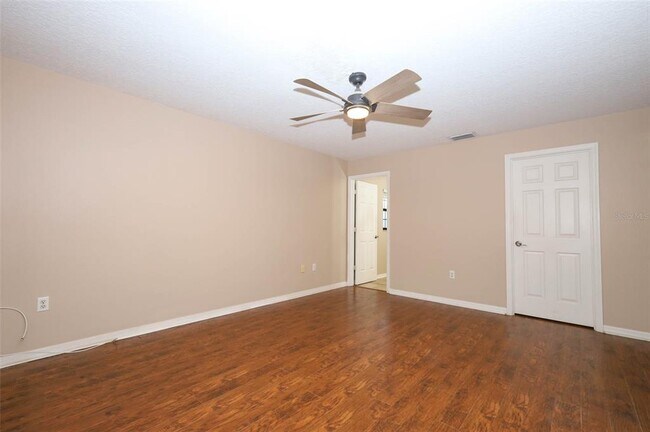 Building Photo - 2021 Arbor Way