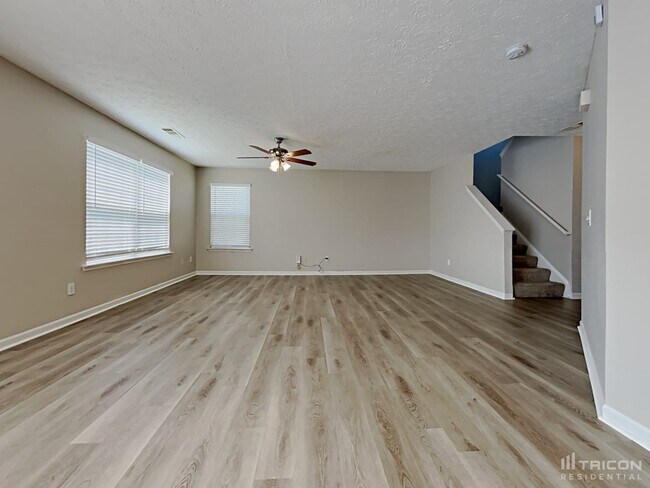 Building Photo - 1217 Andrews Dr