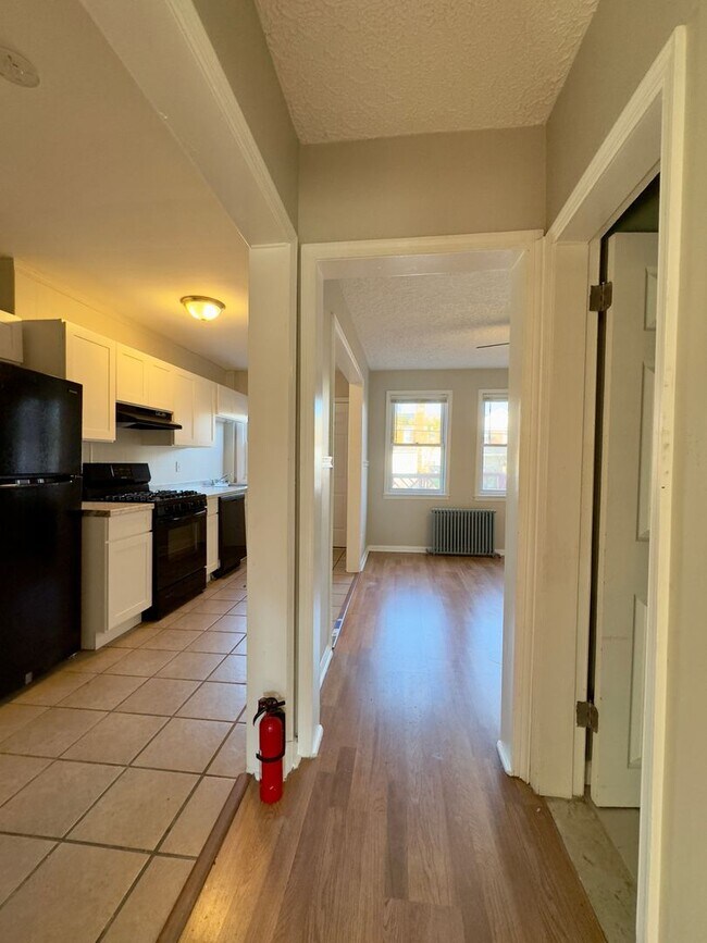 Building Photo - Charming 3Bed/2Bath Townhome in Dundalk, MD!