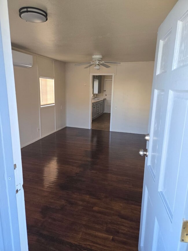 Building Photo - North Park Cottage for Rent!