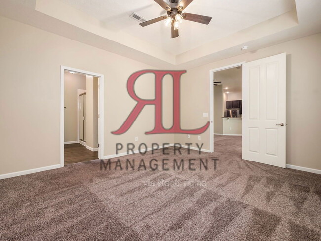 Building Photo - 719 Wintergreen Wy