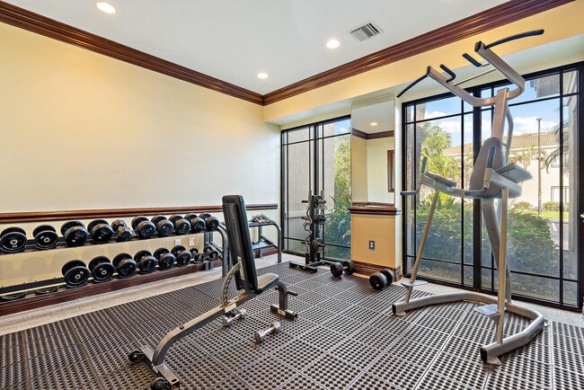 Building Photo - 2916 Tuscany Ct