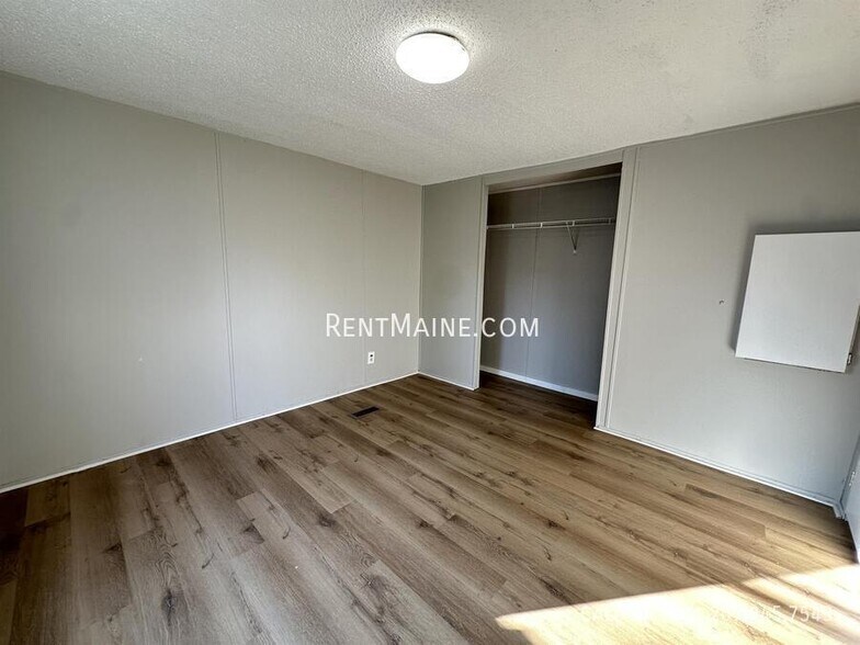 Building Photo - 438 Finson Rd