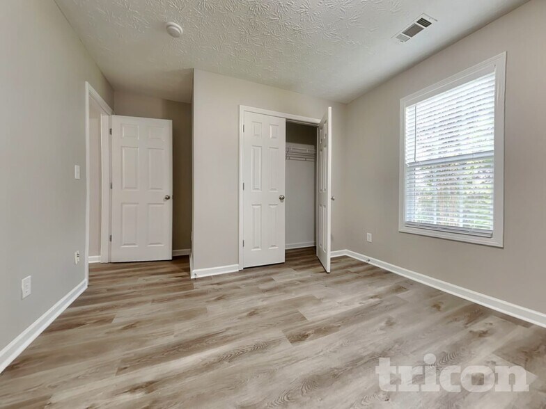 Building Photo - 1279 Wentworth Cove Ct