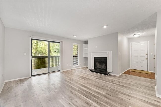 Building Photo - 308 Cumberland Ct SE