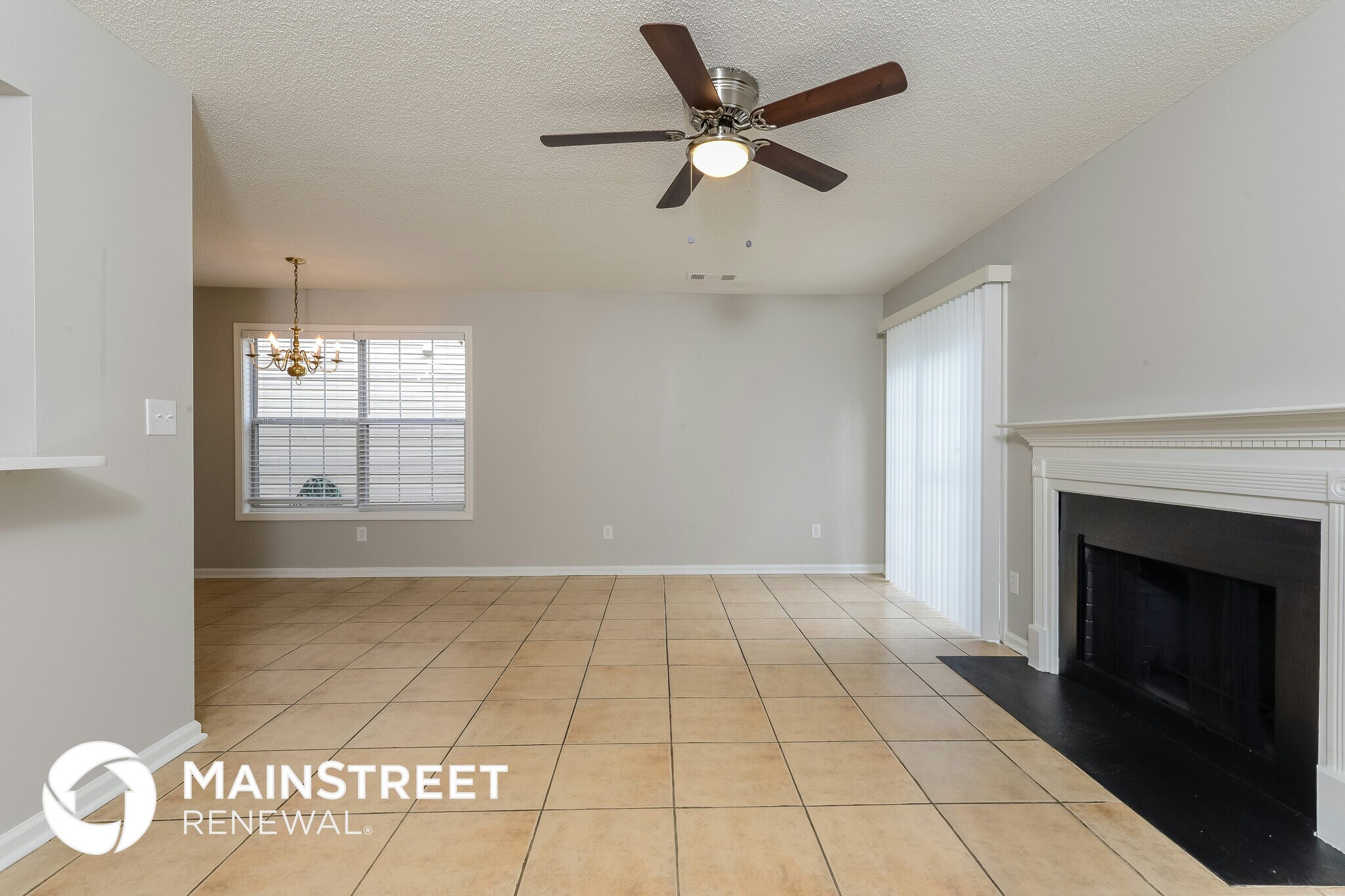 Building Photo - 3667 Sapphire Ct