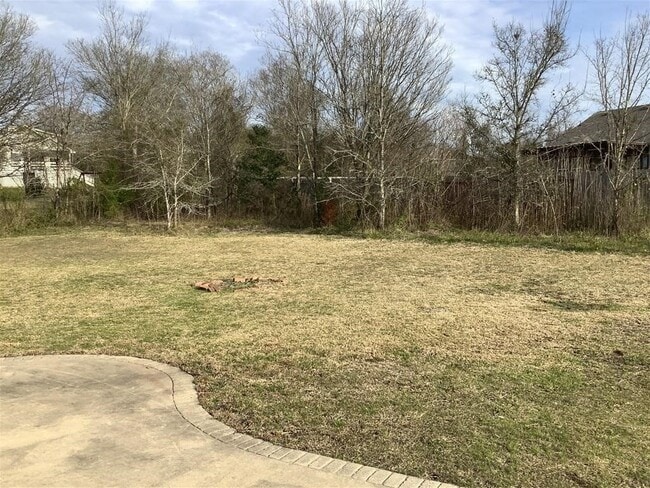 Building Photo - 13318 Hilltop Cir