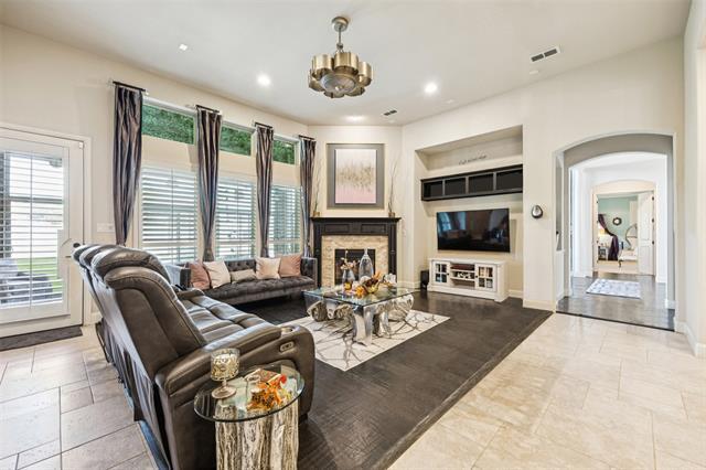 Building Photo - 715 Simmons Rd