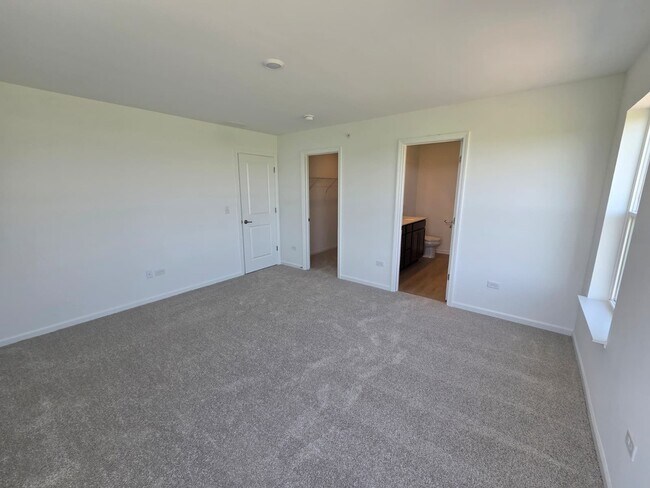 Building Photo - 225 Cooney Wy