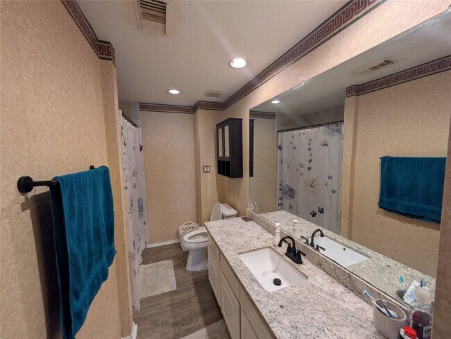 Building Photo - 9222 Symphonic Ln