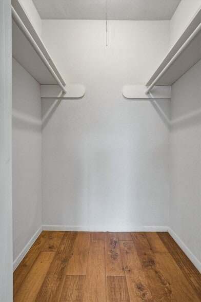 Building Photo - 5734 Arthington Ave