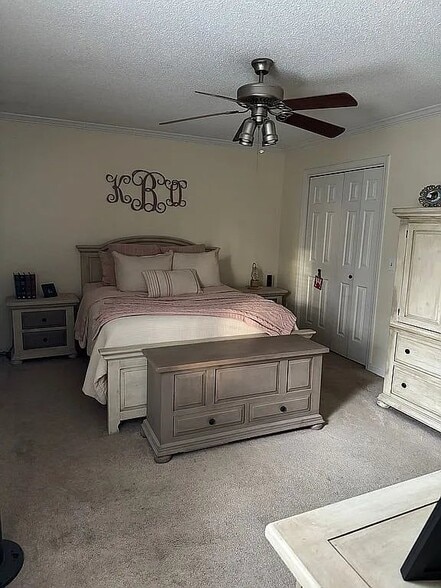 Building Photo - 8145 Iris Dr