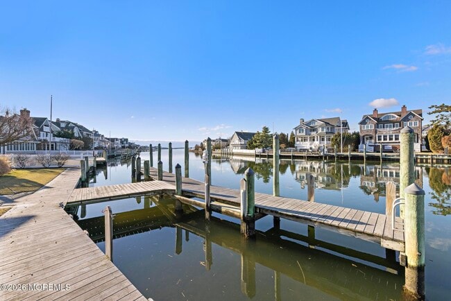 Building Photo - 954 Barnegat Ln