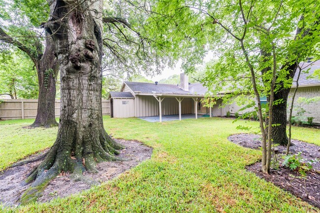 Building Photo - 4955 Wigton Dr