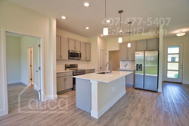 Building Photo - 2554 Ananas Rd