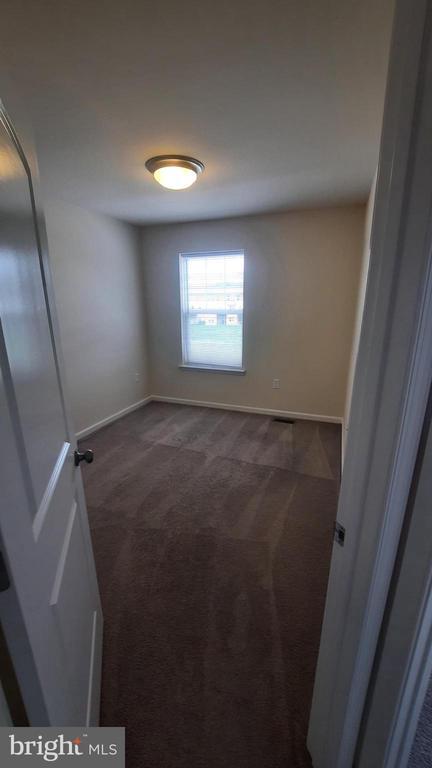 Building Photo - 1039 Admiral's Quay Dr