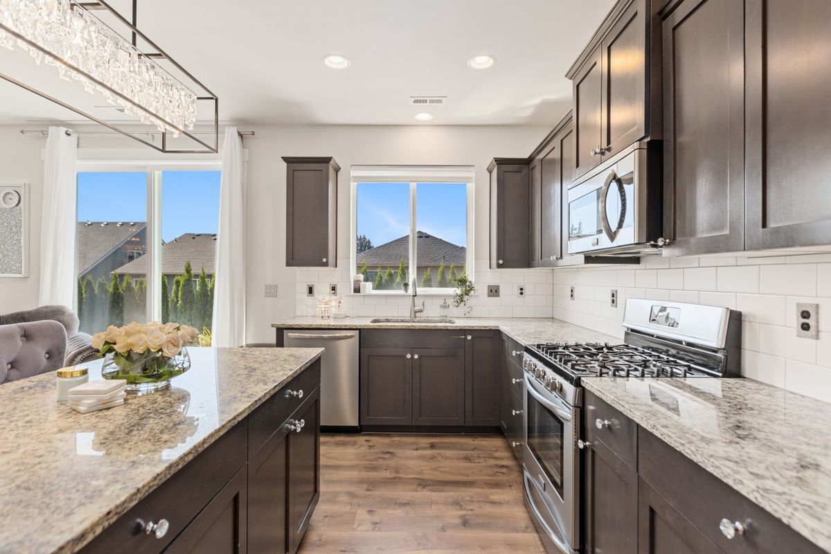 Building Photo - 9798 15th St SE