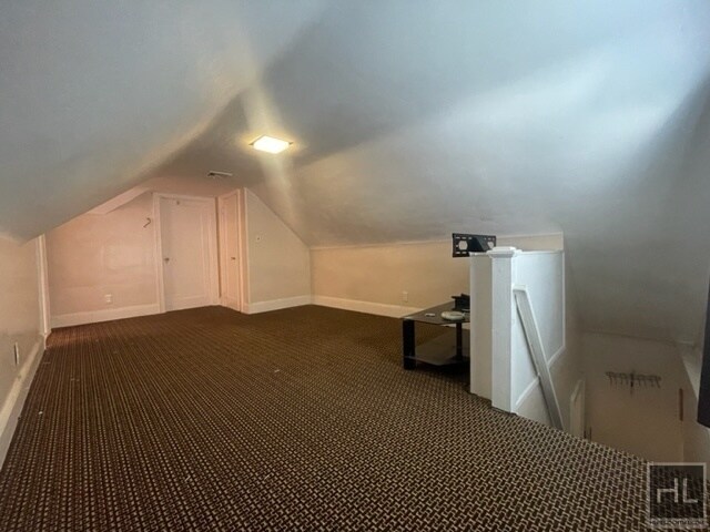 Primary Photo - Room For Rent with Private Bathroom in Ros...