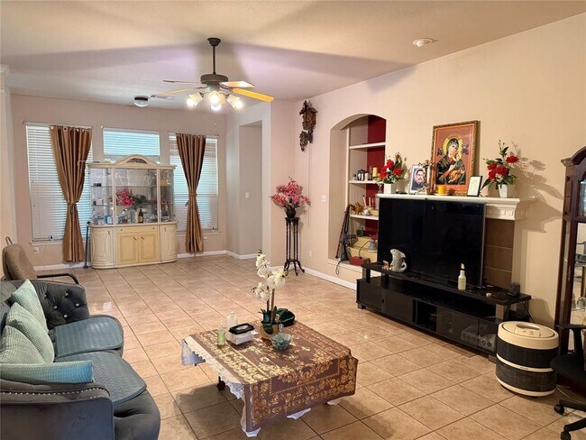 Building Photo - 11316 Faber Valley Cove