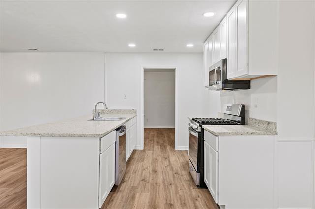 Building Photo - 3 Timberside Dr
