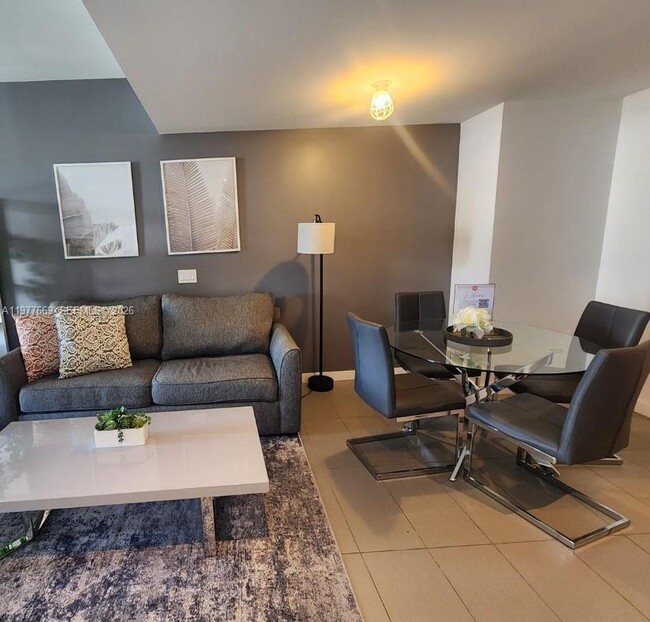 Building Photo - 1600 NE 1st Ave