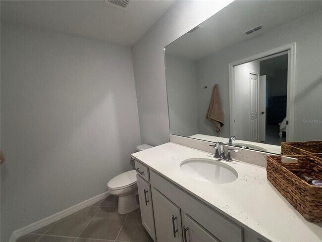 Building Photo - 12140 Wellen Golf St