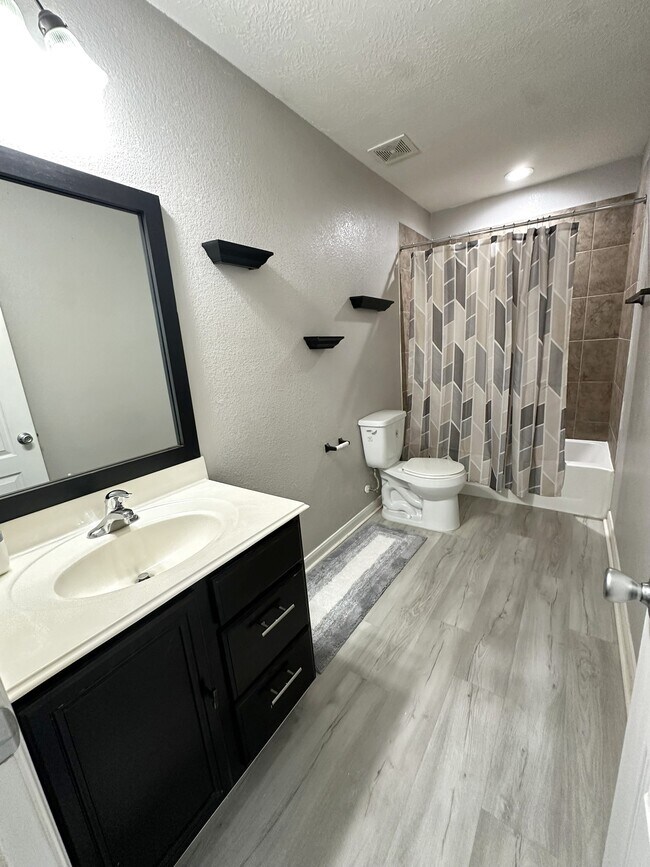 Building Photo - 21439 Veneto Hills Ct