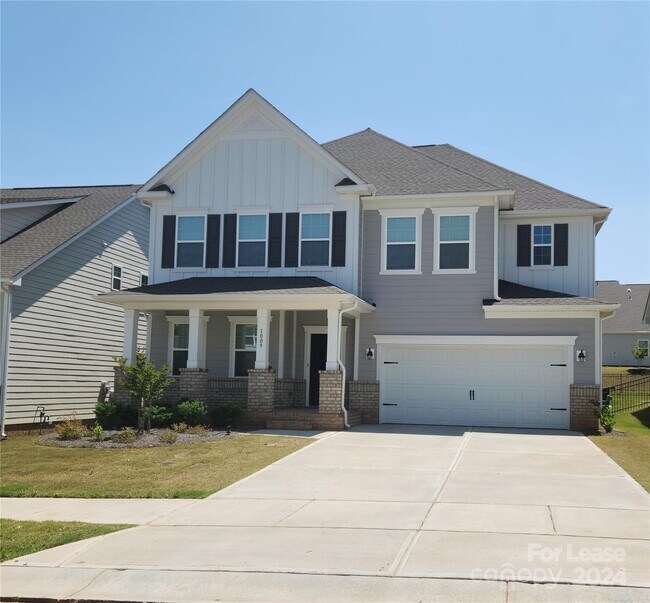 Primary Photo - 1009 Gabardine Ln