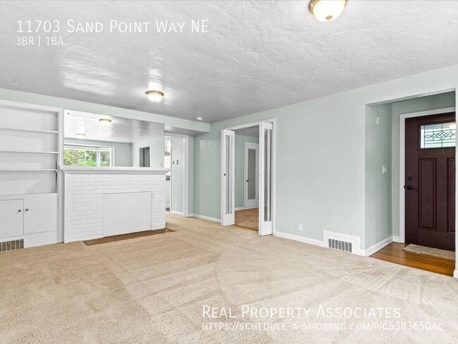 Building Photo - 11703 Sand Point Way NE
