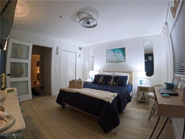 Building Photo - 1160 Wildwood Lakes Blvd