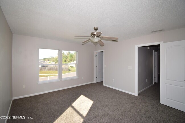 Building Photo - 1210 Dawn Creek Ct