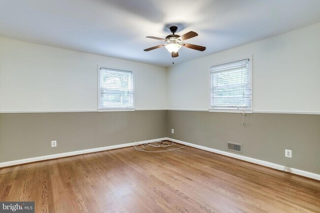 Building Photo - 5225 Old Dominion Dr