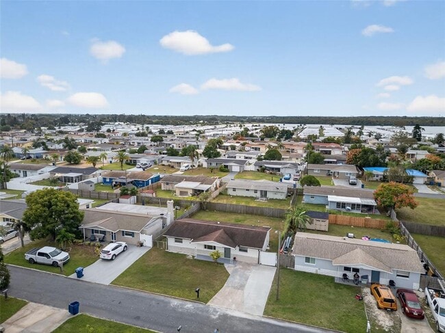 Building Photo - 3742 Elmwood Dr