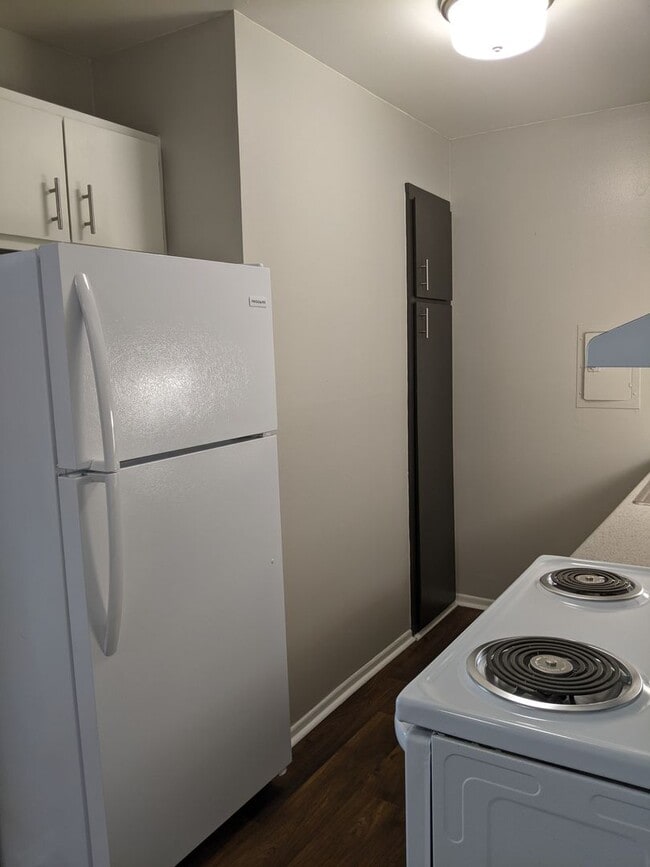 Building Photo - 1 bed/1 bath - Downtown Rochester - Coming Soon!