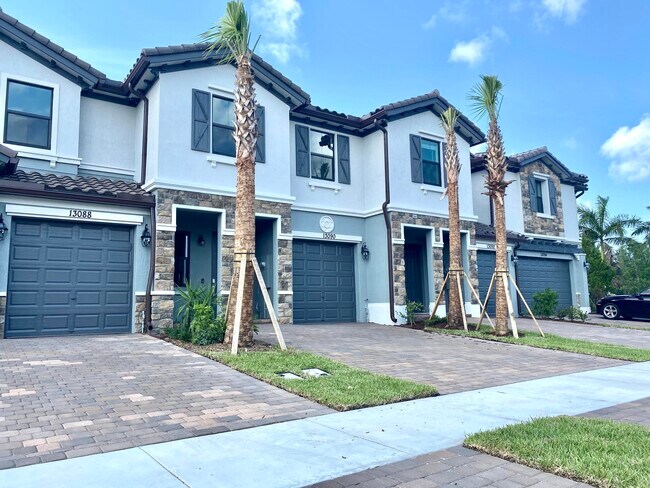 Building Photo - 13090 Anthorne Ln