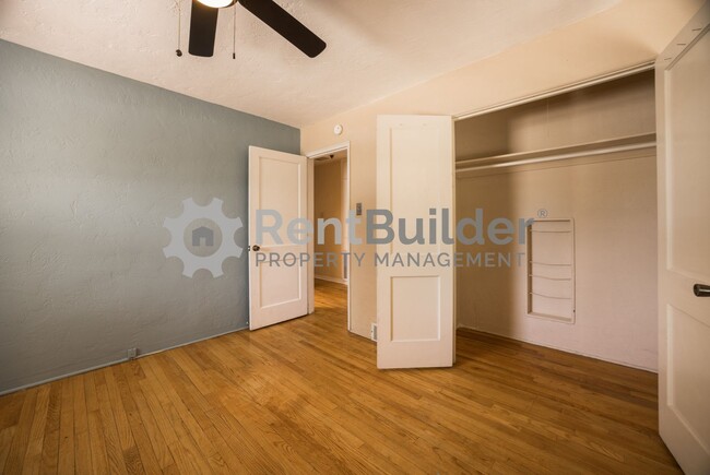 Building Photo - CALL US TODAY AT (505) 808-6467 TO SCHEDUL...