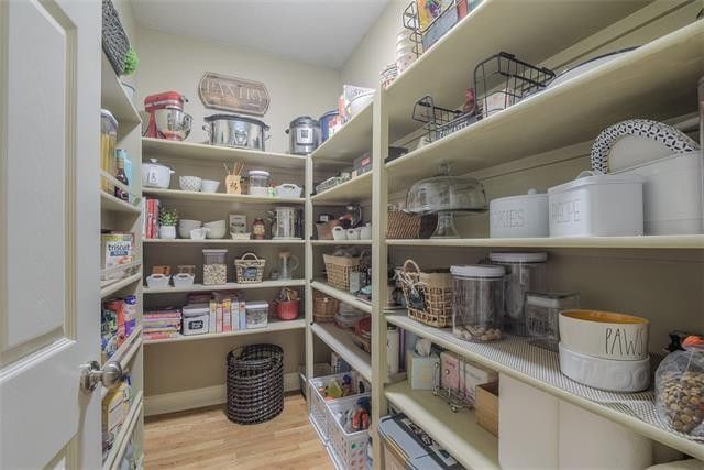 Building Photo - 14412 Fairway St