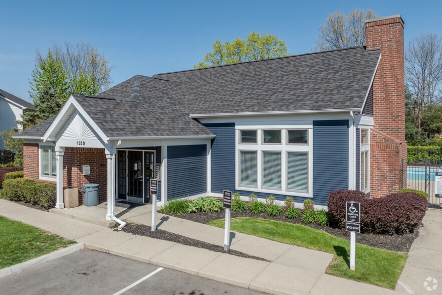 Building Photo - Cameron Ridge